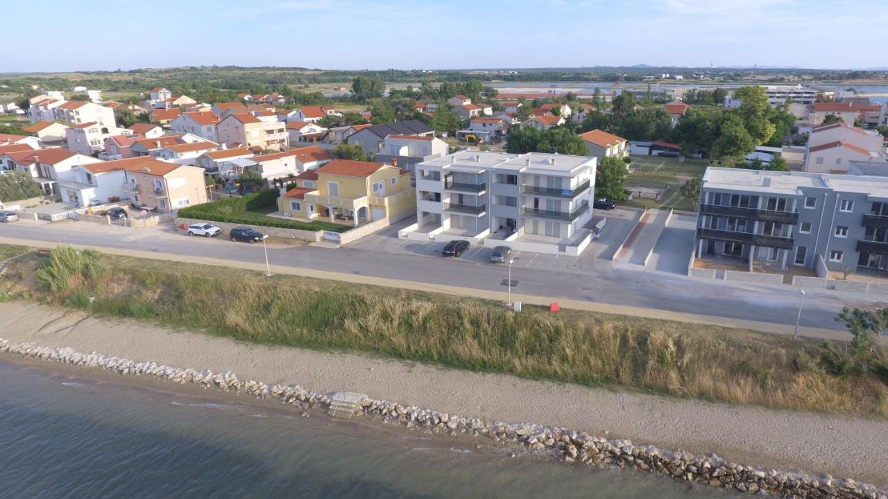 Apartment Lea Nin Eksteriør billede